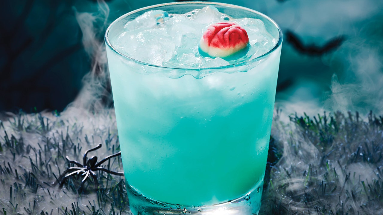 Applebee's 'Dollar Zombie' Halloween rum drink is a 'frightful' fall highlight