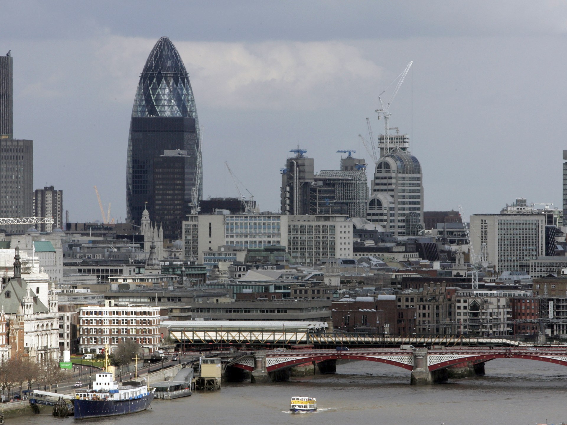 Bullying and harassments claims surge in UK’s financial sector | Business and Economy