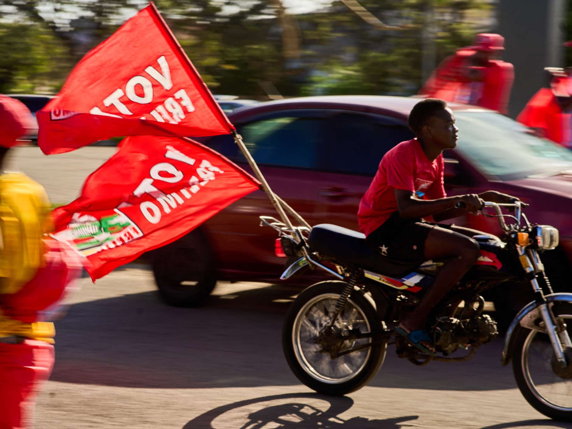 Gunmen kill two Mozambique opposition officials before election protests | Politics News