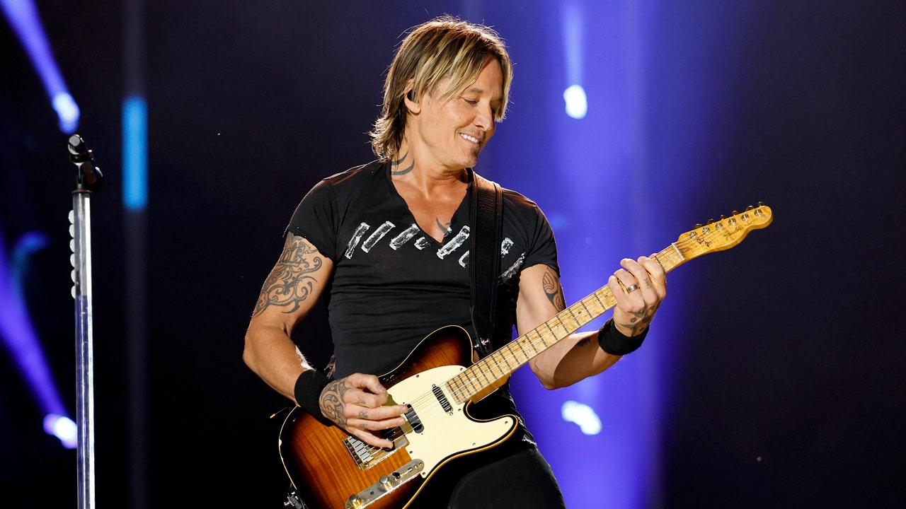 Keith Urban's country music success, venture on 'American Idol' and marriage to Nicole Kidman