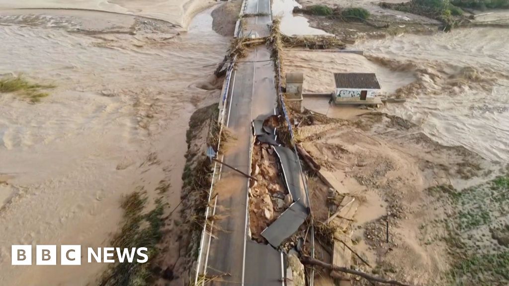 Trail of destruction after Spanish floods