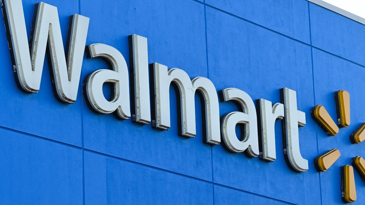 Woman found dead inside Walmart walk-in oven