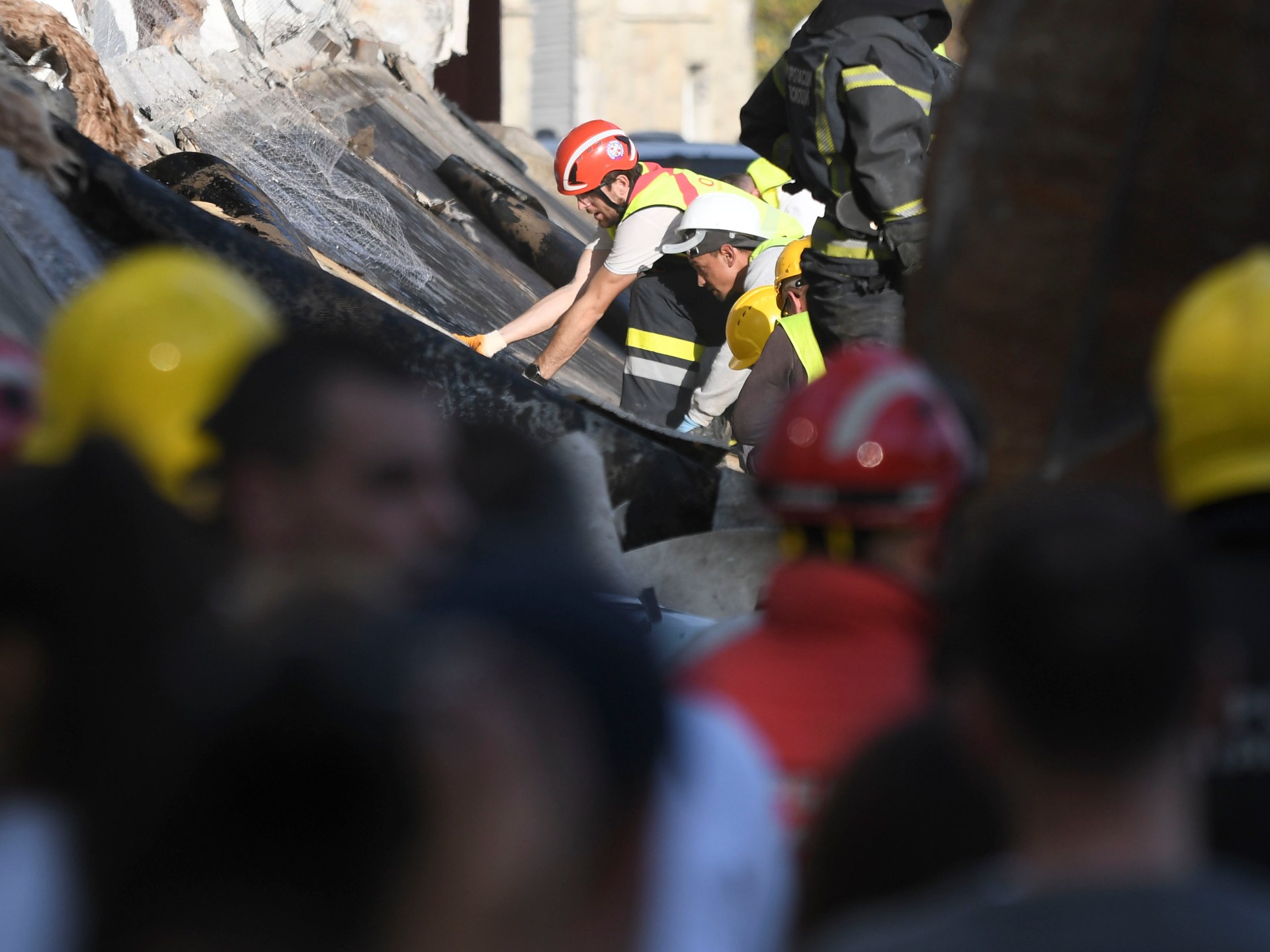 Eight killed in Serbia train station roof collapse | Construction News