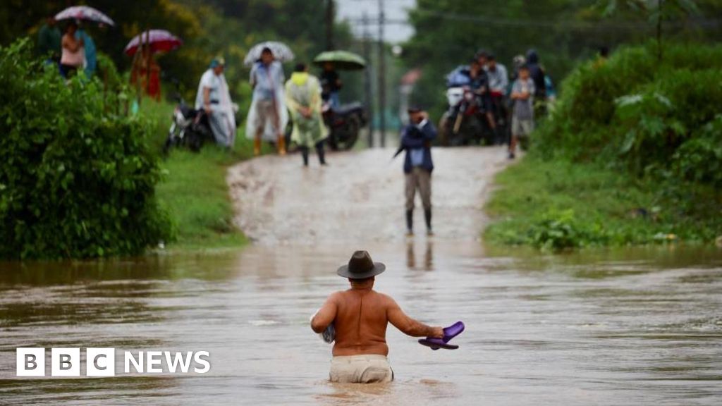 Hundreds of Honduran villages cut off by rain