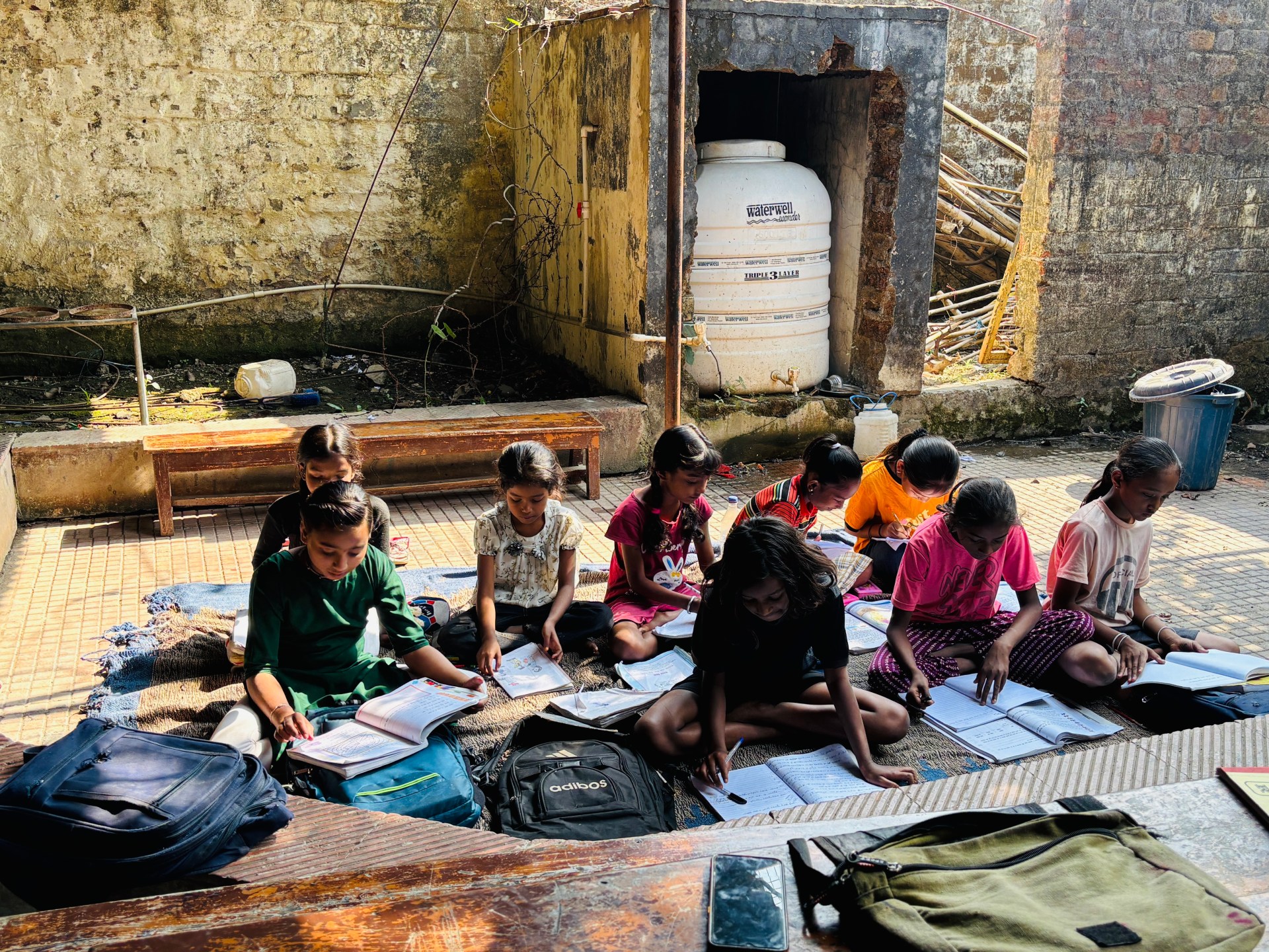 40 years after Bhopal gas tragedy, barefoot school ‘offers hope’ | Poverty and Development