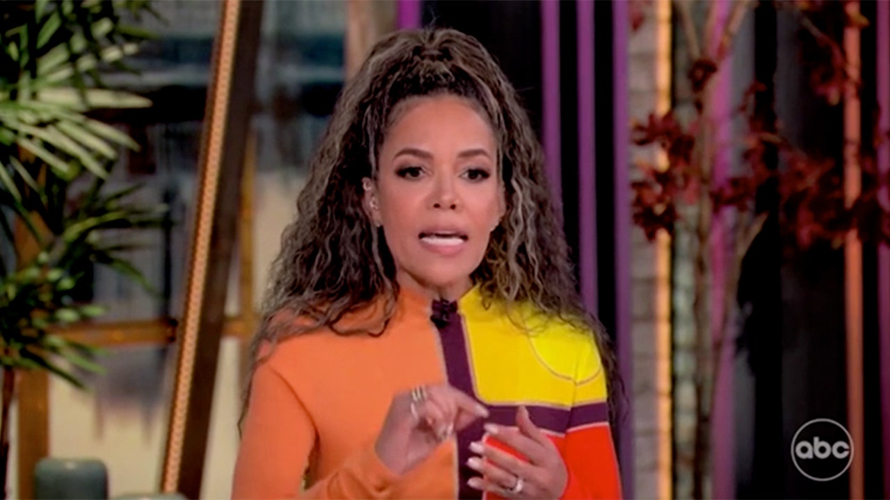 'The View' co-host Sunny Hostion compares January 6 to Holocaust, slavery